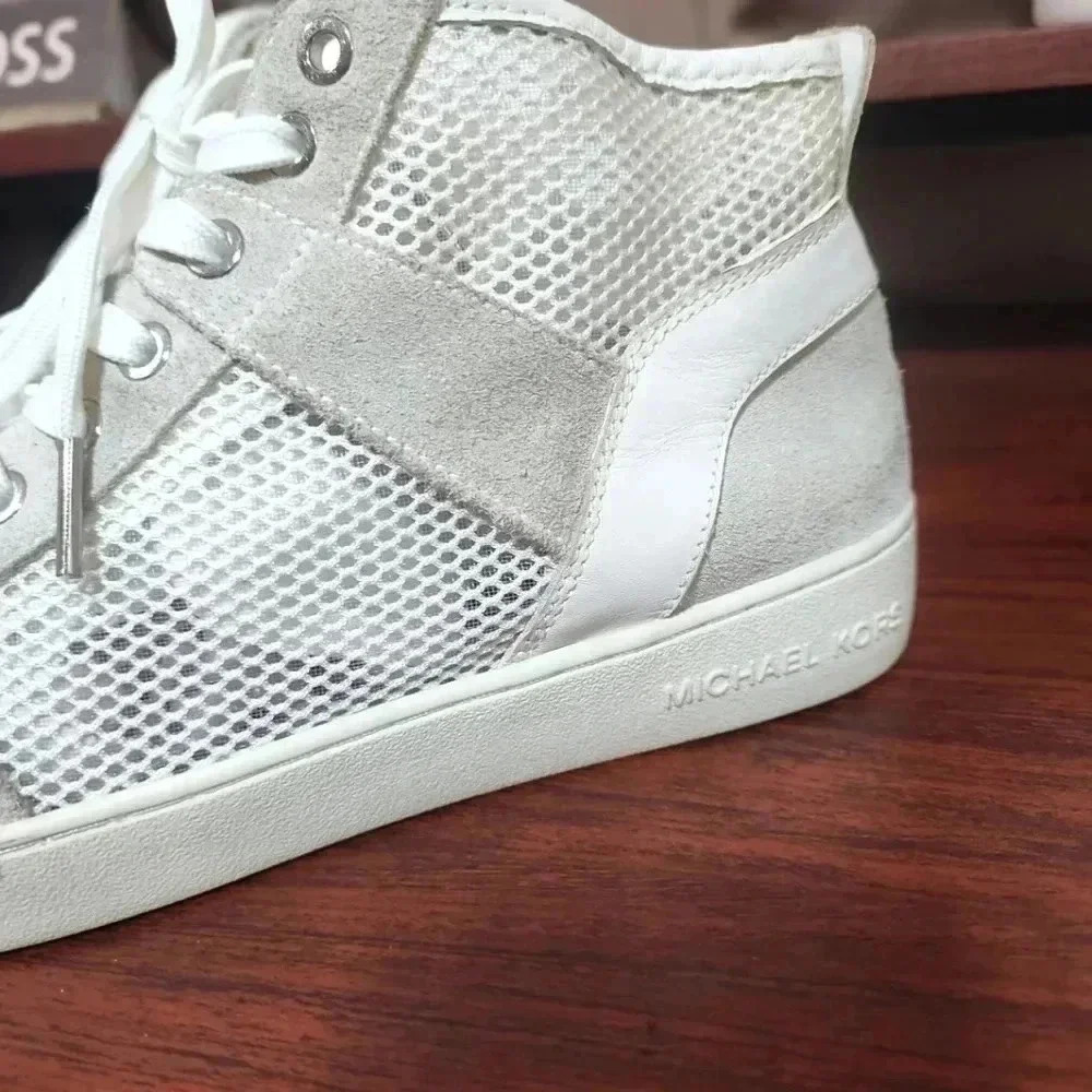 Michael Kors Matty High top sneakers. Size 9.5 - Picture 8 of 12